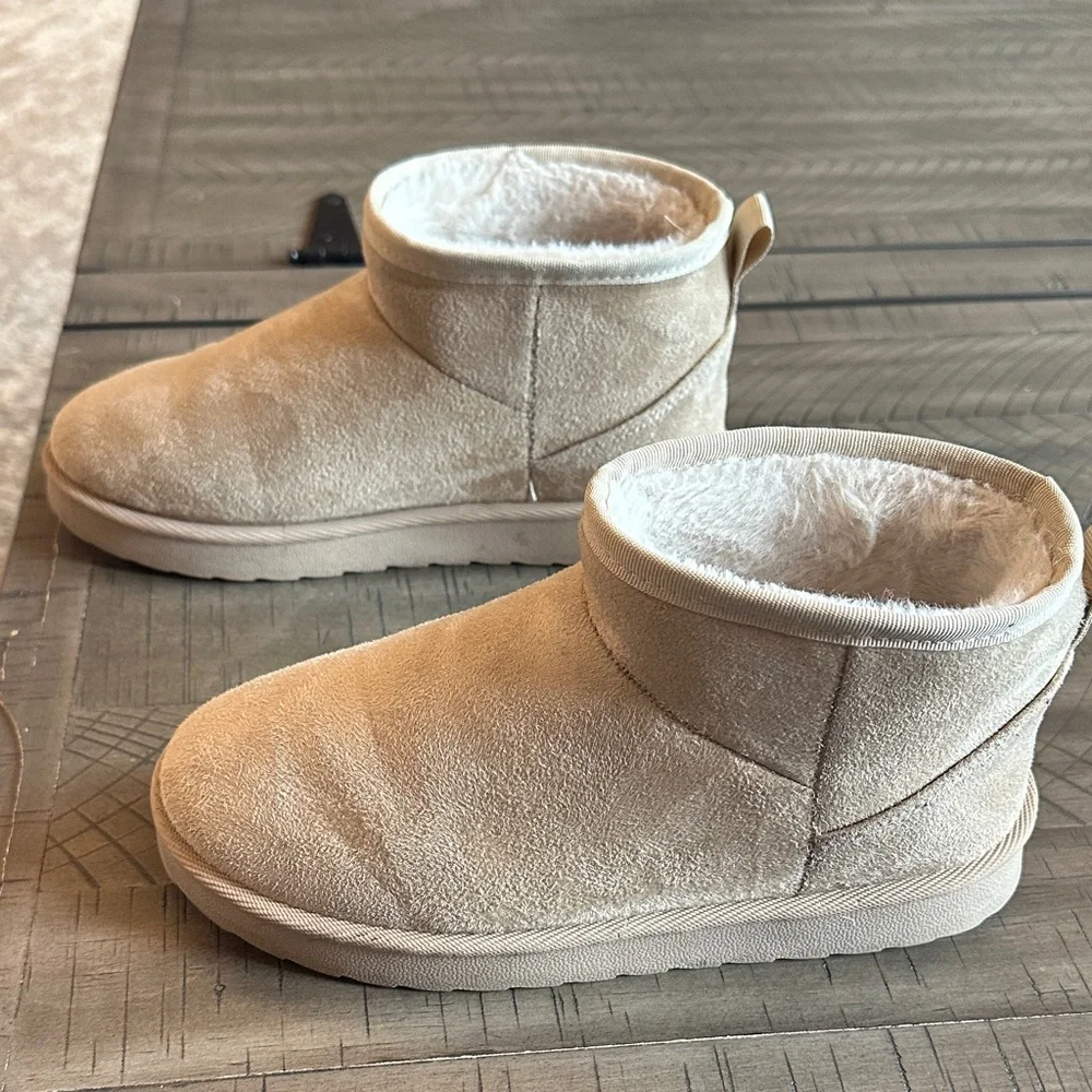 Cream Kids Suede Ankle Boots Sherpa Lined Winter Cozy